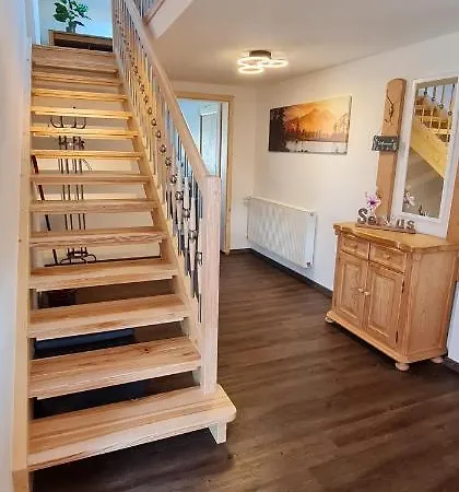 Апартаменты Schone Ferienwohnung In *